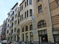 KINGS HOTEL