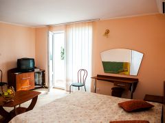 Береговой (Алушта)