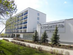 Строитель(Владивосток)