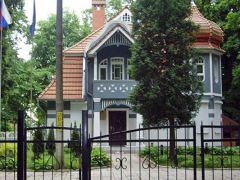 Золотая Бухта