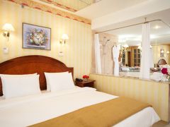 Маринс Парк Отель