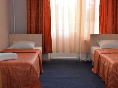 Happy Hotel