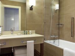 DoubleTree by Hilton Moscow - Marina 