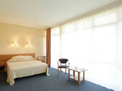 Магнолия(Алушта)