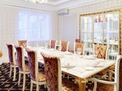 Адиюх-Пэлас, гостиница