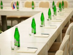 Адиюх-Пэлас, гостиница