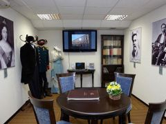 Cronwell Inn Стремянная