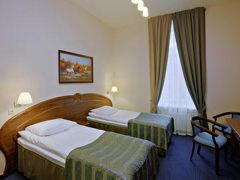 Cronwell Inn Стремянная