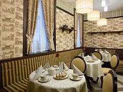 Cronwell Inn Стремянная