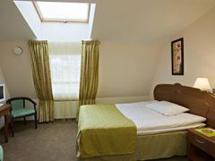 Cronwell Inn Стремянная