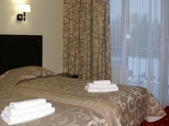 Красный холм