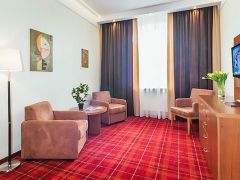 Best Western Plus Center