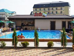 Golden Resort 