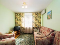 Нева(Алушта)