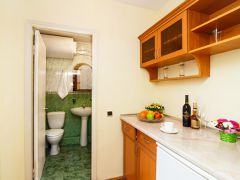 Нева(Алушта)