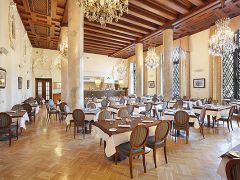 Хилтон Ленинградская