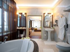LUCIANO SPA 