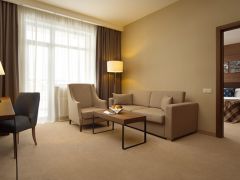 Rosa Springs 4*