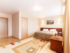 Урал (Екатеринбург)