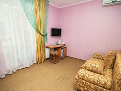 Бригантина(п.Береговое)