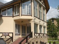 Альпийский двор