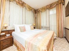 Довиль Отель & SPA
