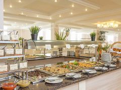 Довиль Отель & SPA