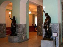 Октябрьская (С-Пб)