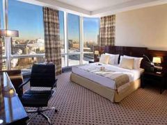 Crowne Plaza (Москва)