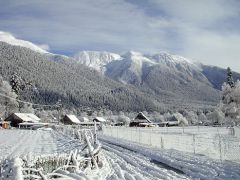 Красная скала, пос. Архыз