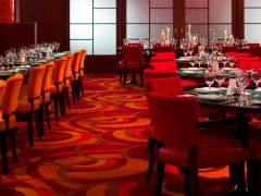 Ренессанс Москва Монарх Центр