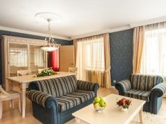 Гранд Авеню Отель