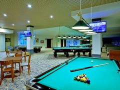 LES Art Resort