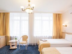 Green Line Hotel