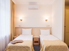Green Line Hotel