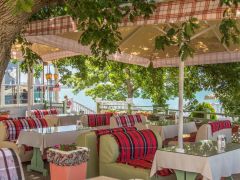 Магнолия Kompass Hotels