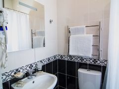 Амира Парк Отель