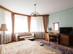  Президент-Отель