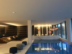 Crystal House Suite Hotel & SPA
