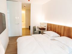 Crystal House Suite Hotel & SPA