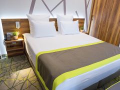 Доброград(парк-отель)