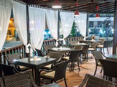 Аврора (Витязево)