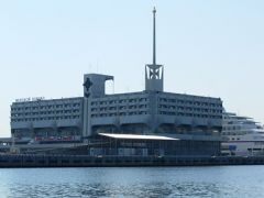 Polo Regatta Hotel