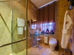 Мартон Берлинский Дом
