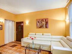 Prima Guest House