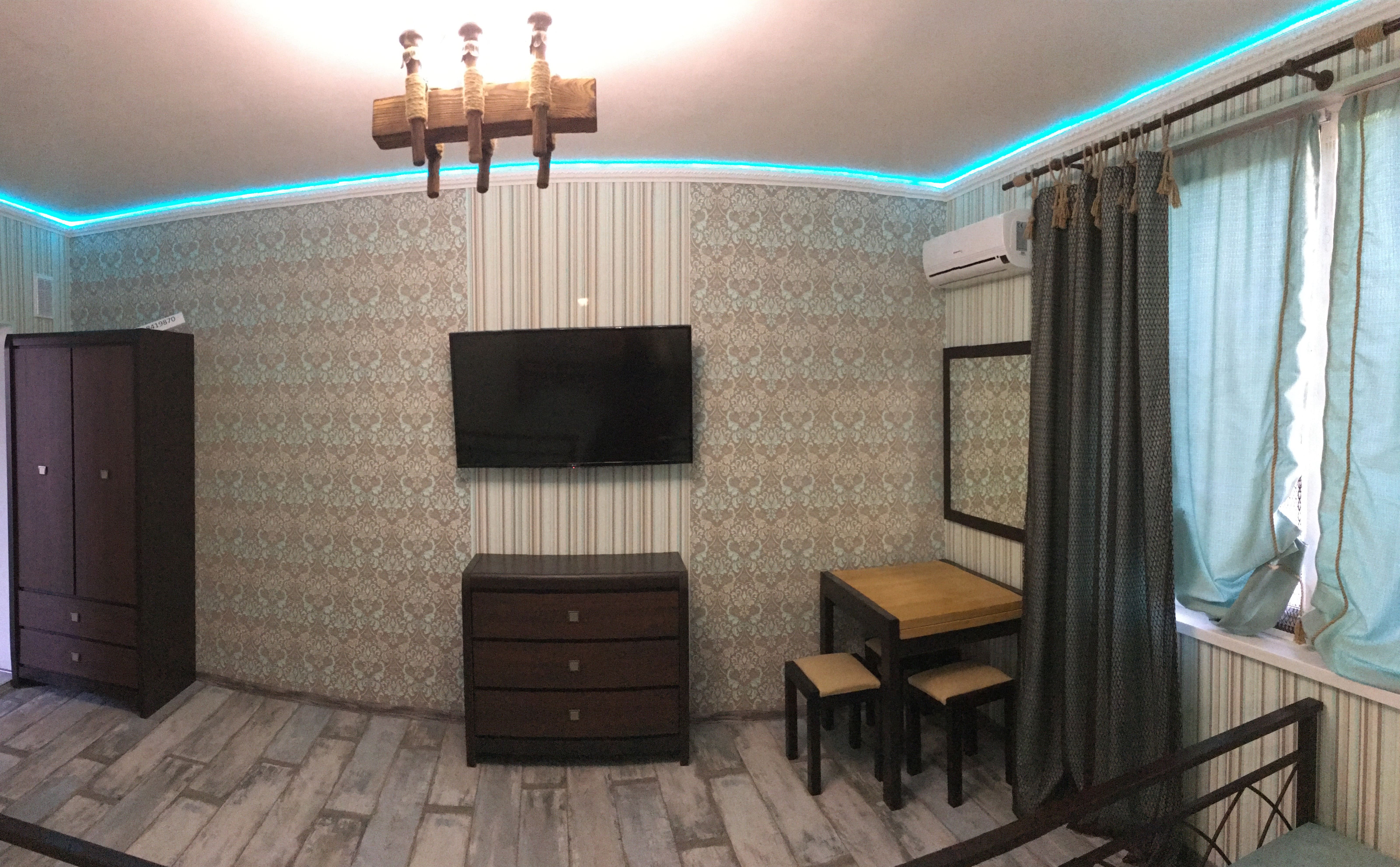 F-HOTEL GUEST HOUSE 
