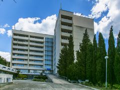 Голубая Волна(Алушта)