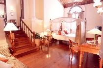 MOUNT LAVINIA