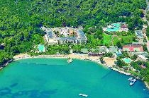 CRYSTAL GREEN BAY RESORT & SPA