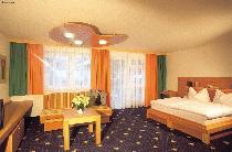 HOTEL DER WALDHOF